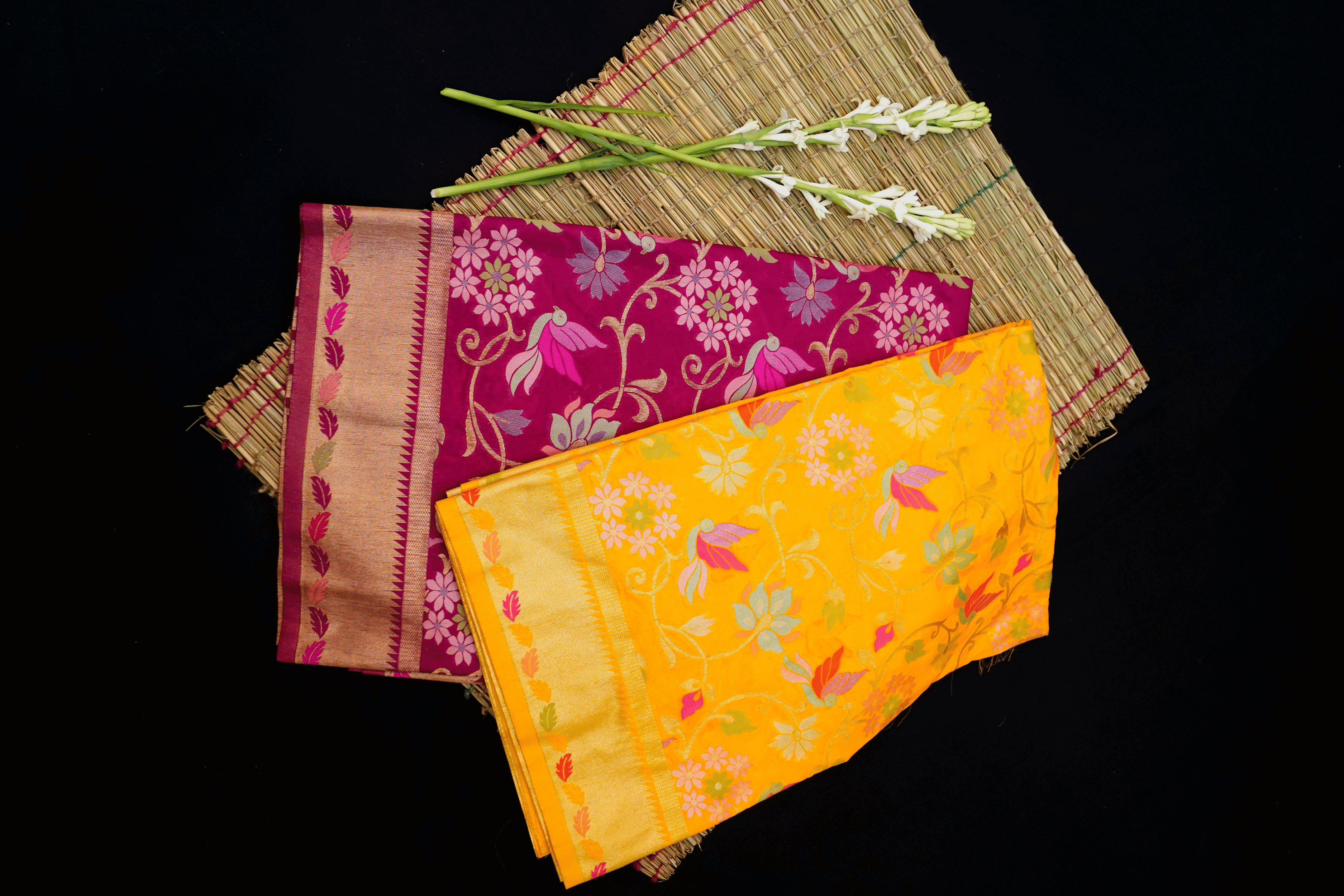 Semi Katan Banarasi Paithani Motif