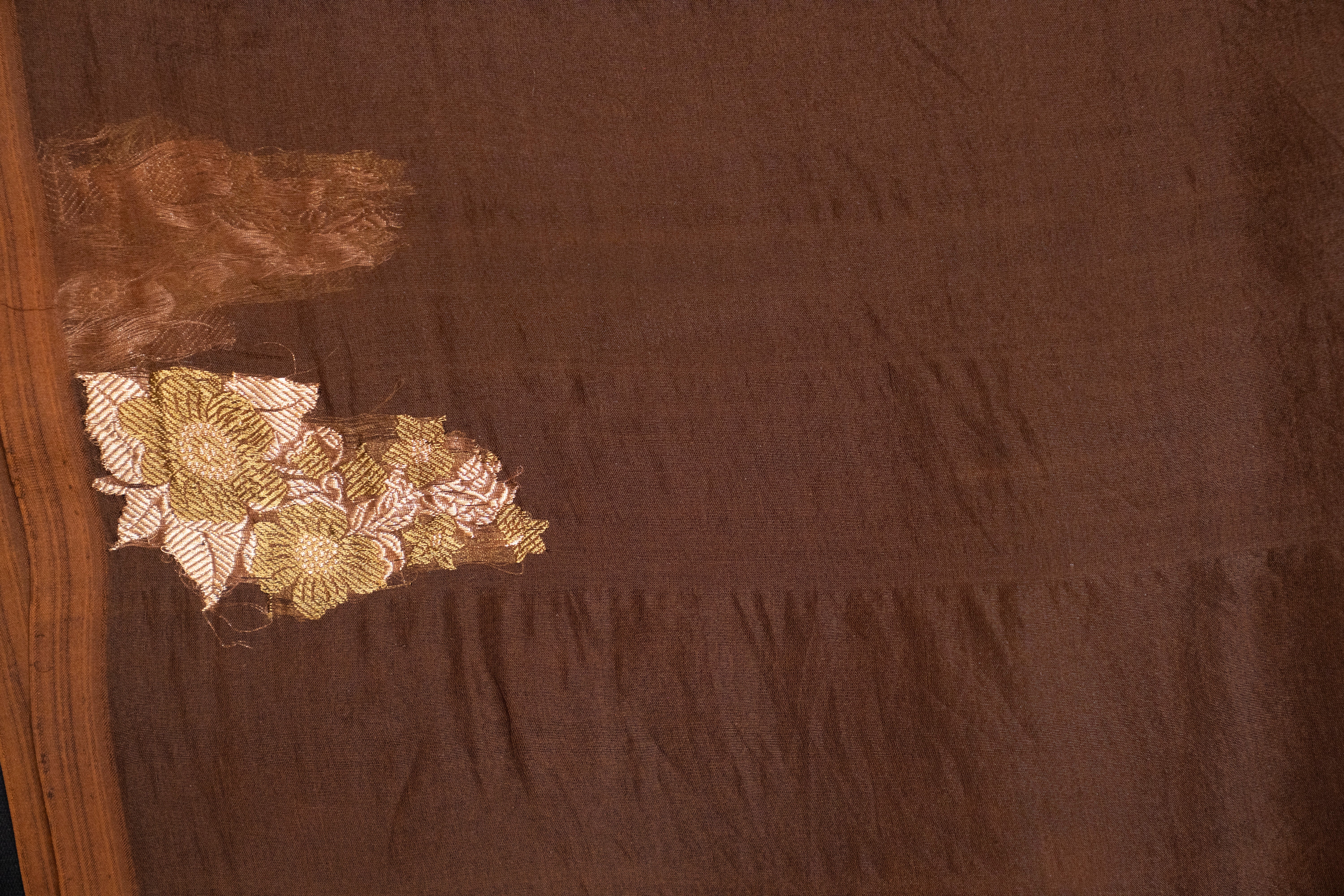 Pure Kora with Light Gold Resham Alfi Weave