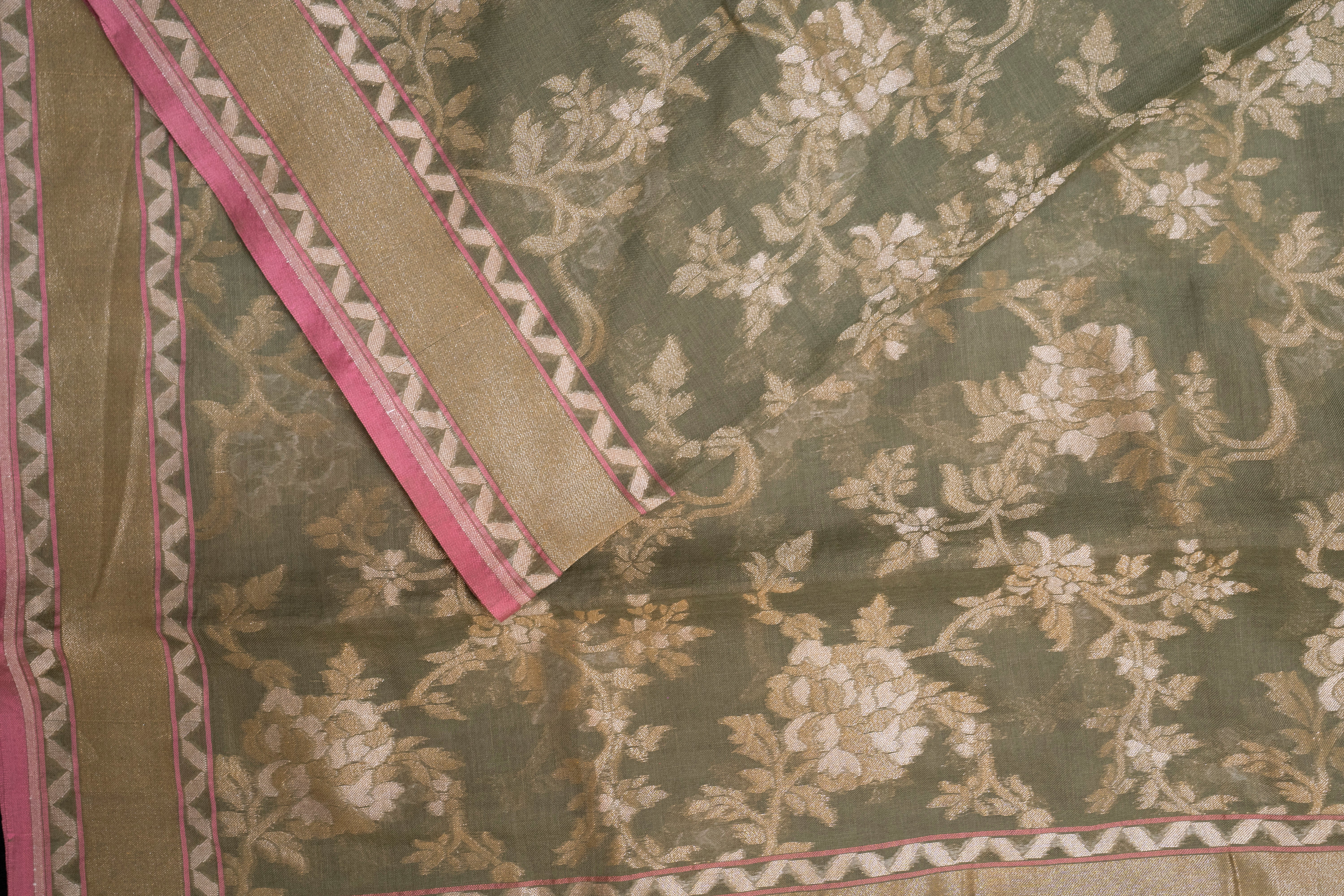 Pure Ektara Weave Cotton Jamdani