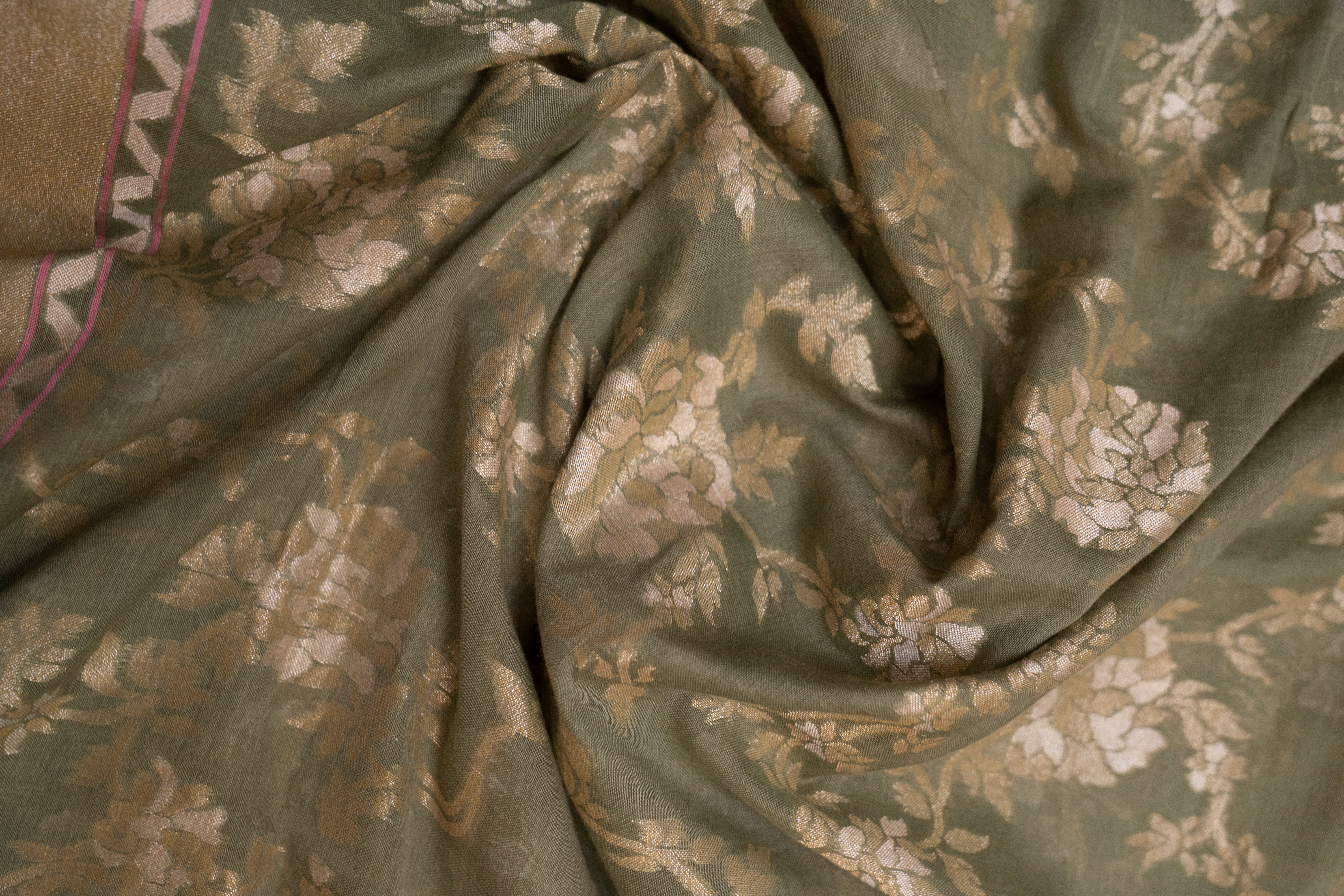 Pure Ektara Weave Cotton Jamdani