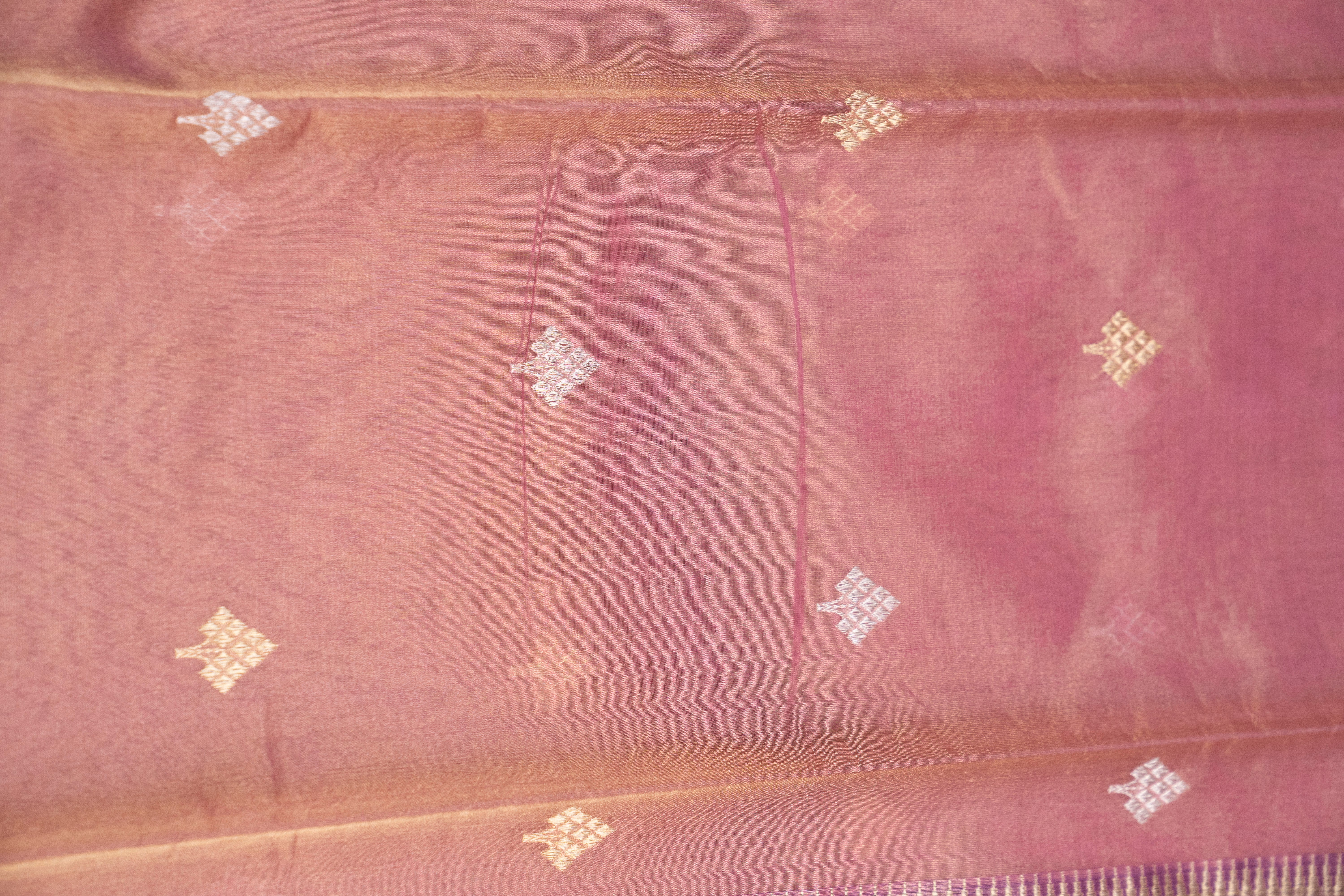 Pure Tissue Silk Kadavi Weave