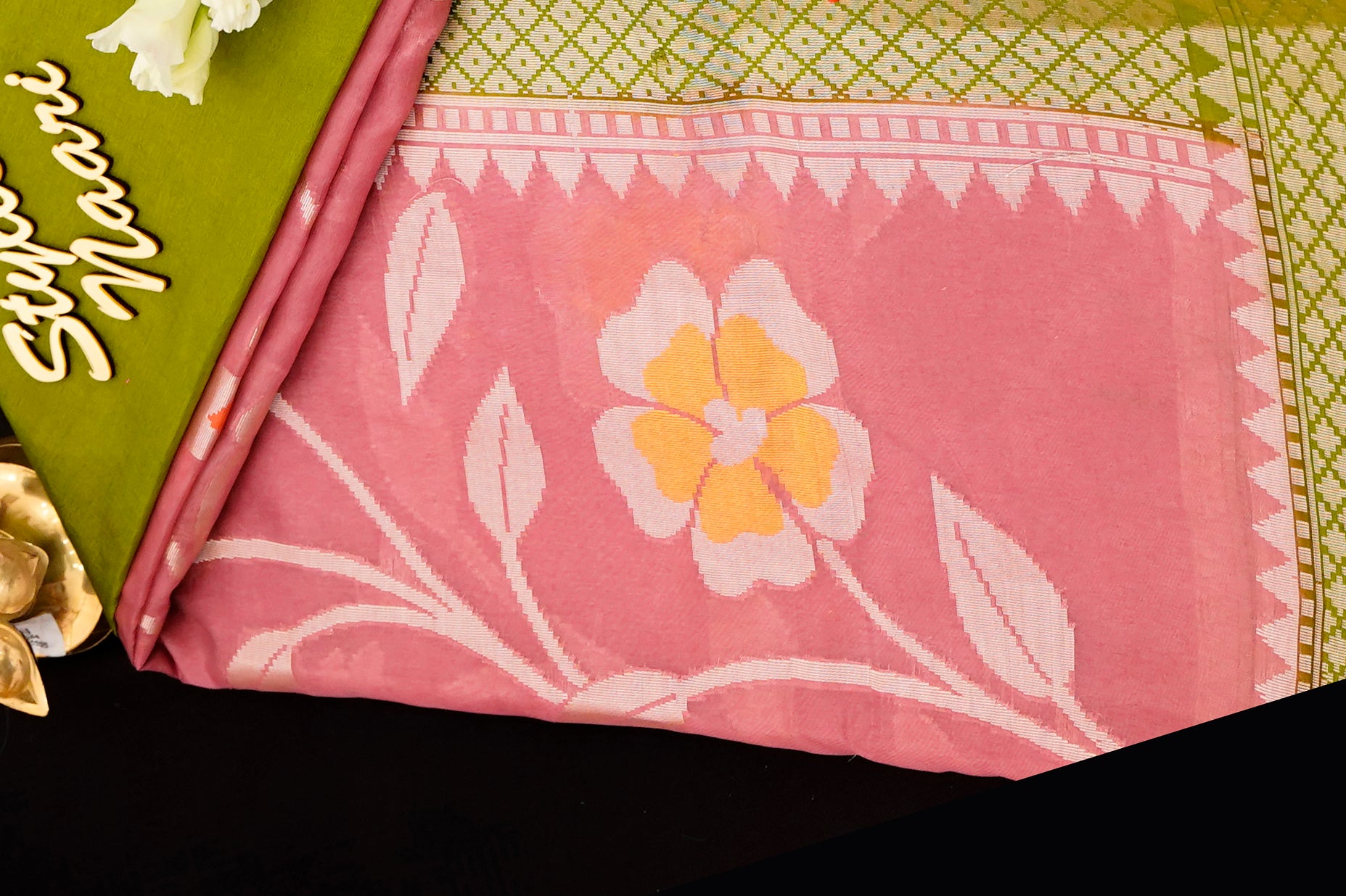 Chiniya Silk