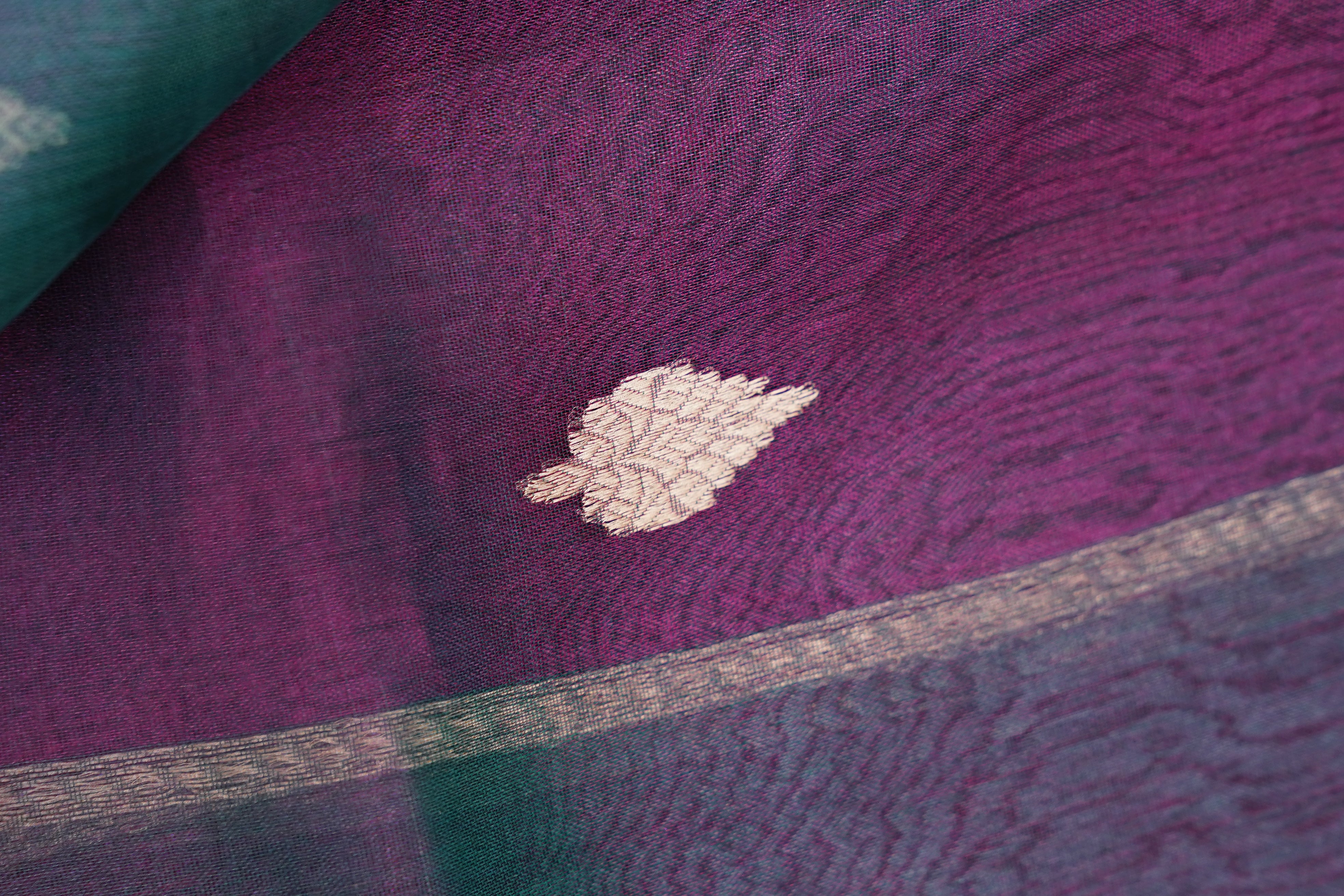 Handloom Tissue